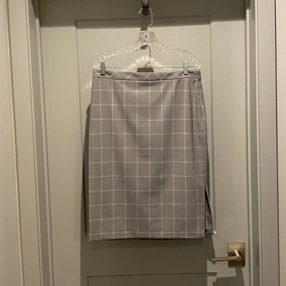 Banana Republic plaid pencil skirt